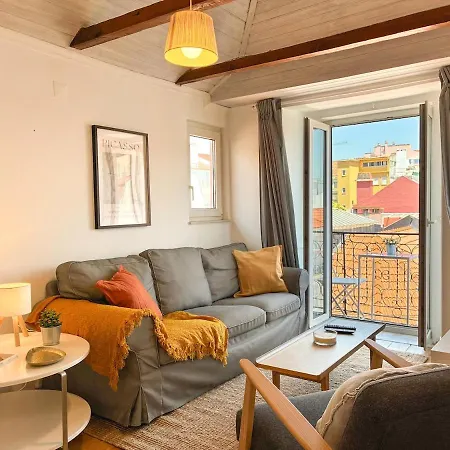 Casa Lapa - Charming With Balcony * Lisbon
