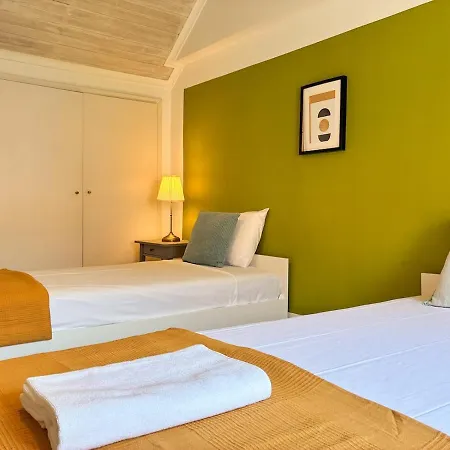 Apartment Casa Lapa - Charming With Balcony Lisbon