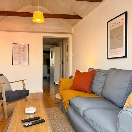 Apartment Casa Lapa - Charming With Balcony *