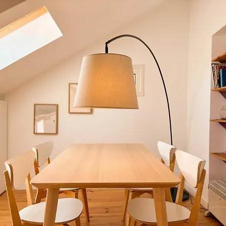 Apartment Casa Lapa - Charming With Balcony Lisbon